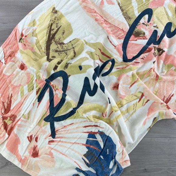 ☀️RIP CURL☀️BEAUTIFUL BEACH BOAT BLANKET TOWEL COVER UP - Picture 4 of 10